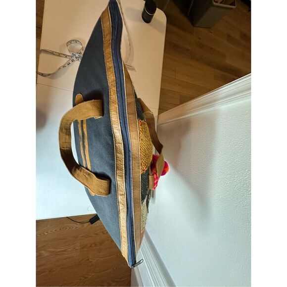 Panache Women's Handwoven Jute Embroidered Leather Tote Bag - Picture 4 of 10